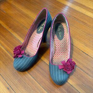 Ruby Shoo Floral Heels Size 10 Gray pinstrie and dark pink suede flower